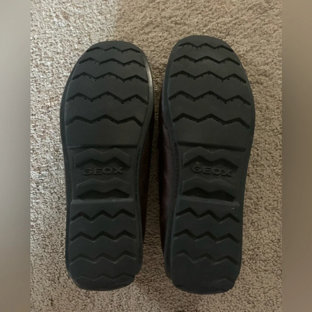 Men’s Geox Loafers size 44 US size 10.5